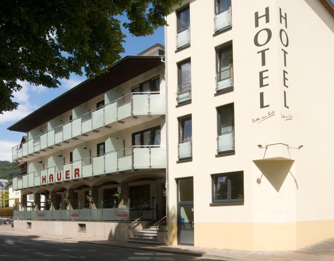 בולנדורף Hotel Hauer מראה חיצוני תמונה